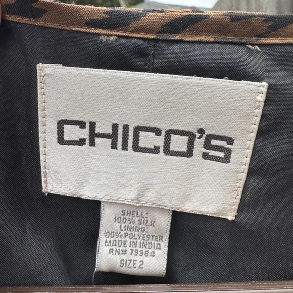 Chico’s leopard print silk jacket - Picture 3 of 6